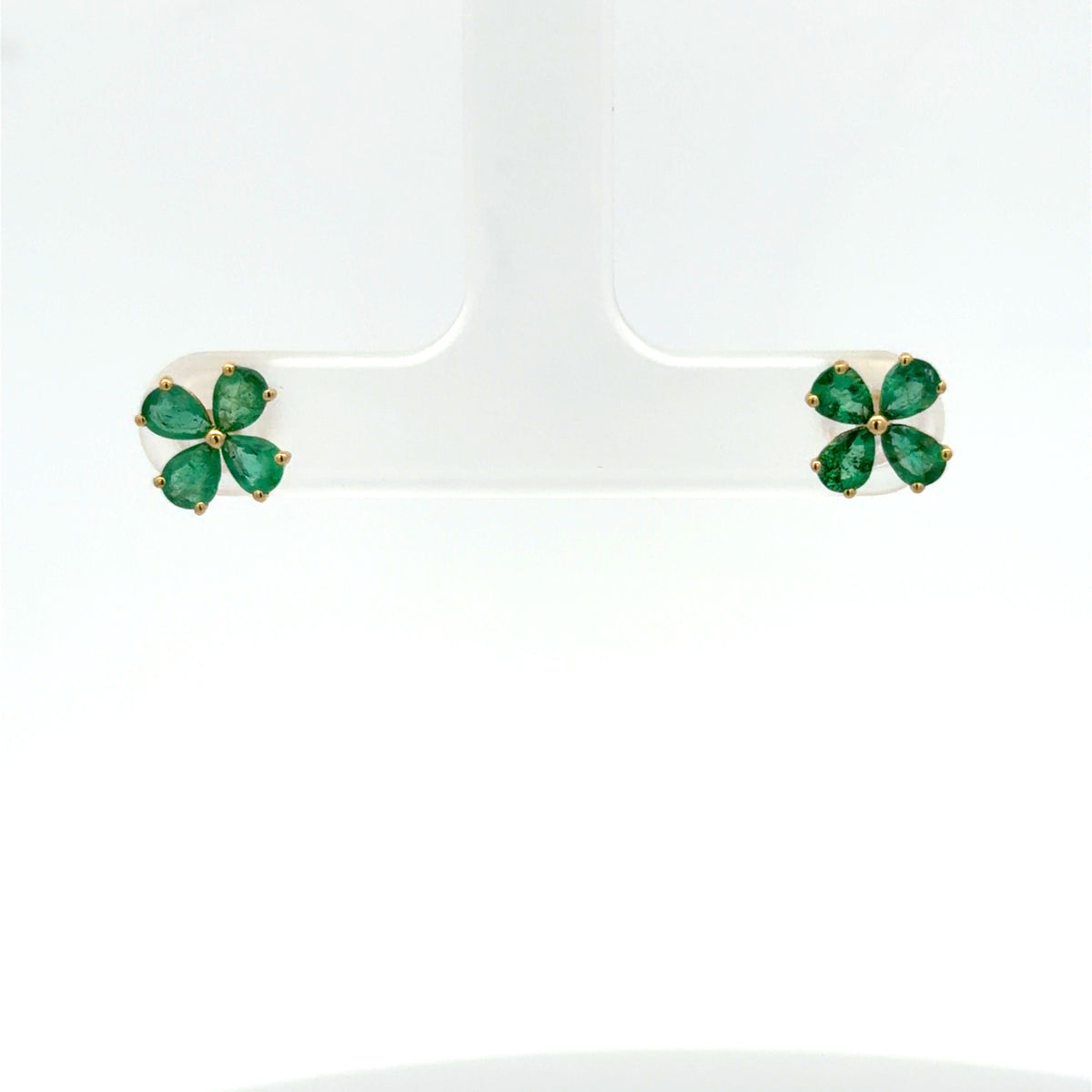 Emerald Clover Earrings in Yellow Gold